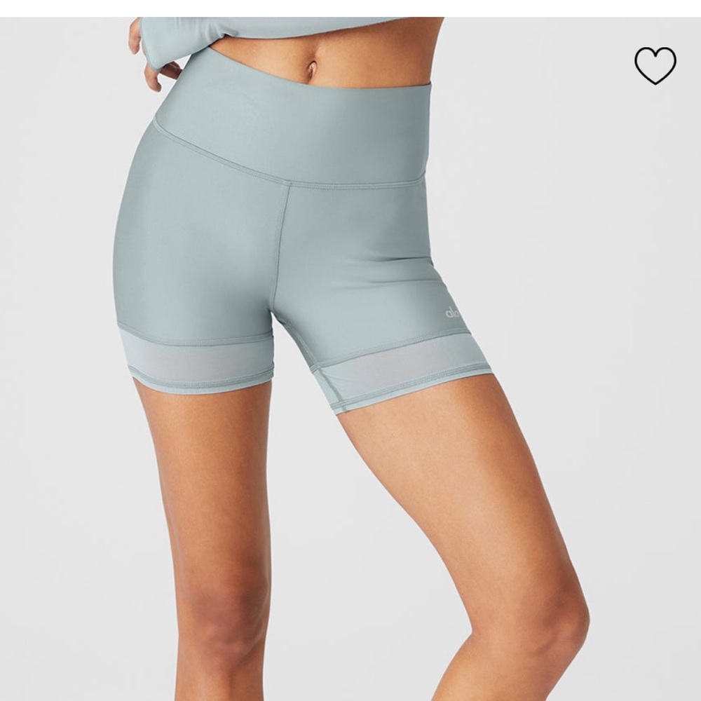 Alo yoga 5" Airlift Double Trouble Biker Short - Cosmic Grey